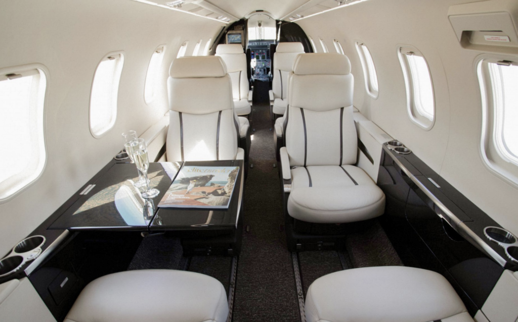 Bombardier-Learjet-45XR-Cabin-1